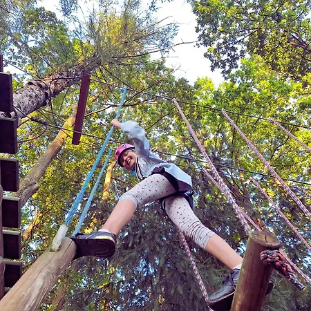 Chwile W Starym Saczu, Sauna I Beczka Вилла