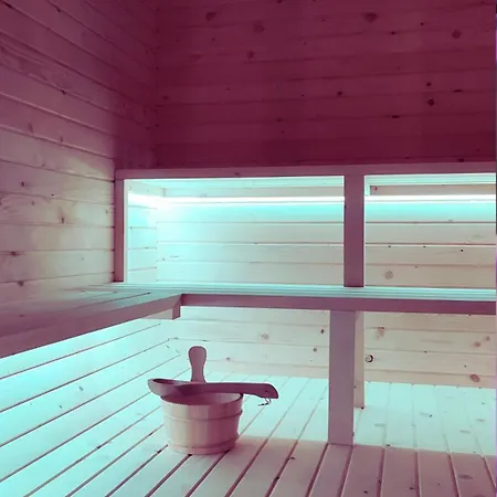 Chwile W Starym Saczu, Sauna I Beczka * Стары-Сонч