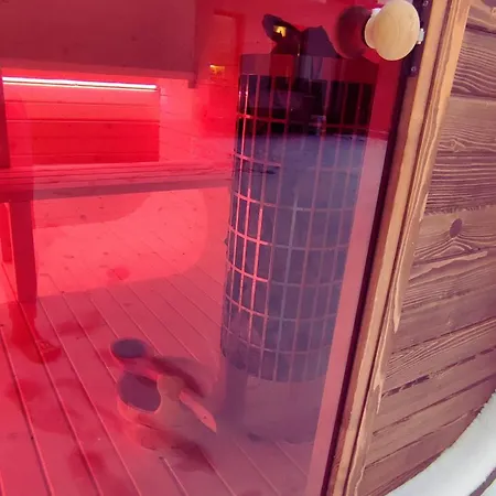 Chwile W Starym Saczu, Sauna I Beczka Villa *